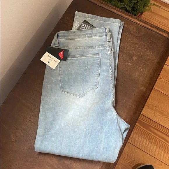 NWT LuLaRoe jeans, high rise slim straight size 32 - Picture 3 of 6